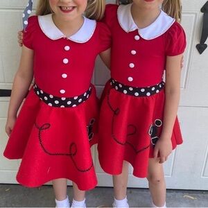 Poodleskirt dance costume